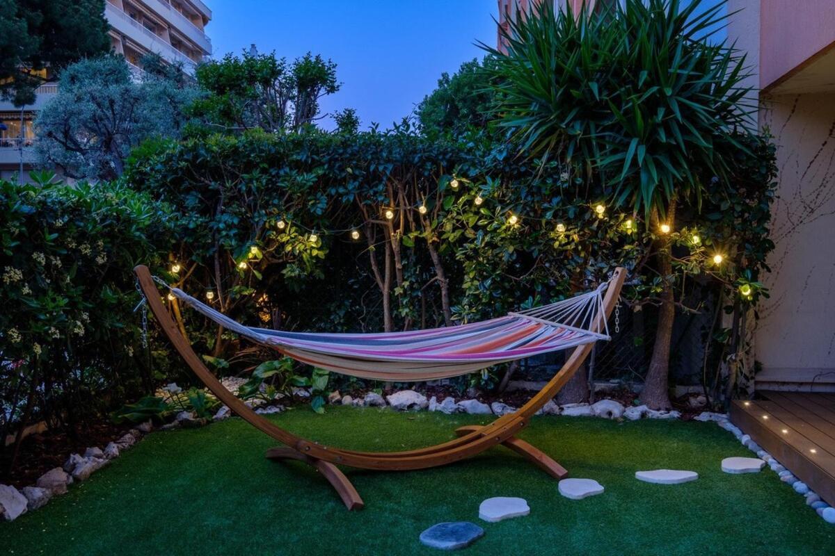 カーニュ・シュル・メールLe Riviera ~ Jardin ~ Parking ~ Climatisationアパートメント エクステリア 写真