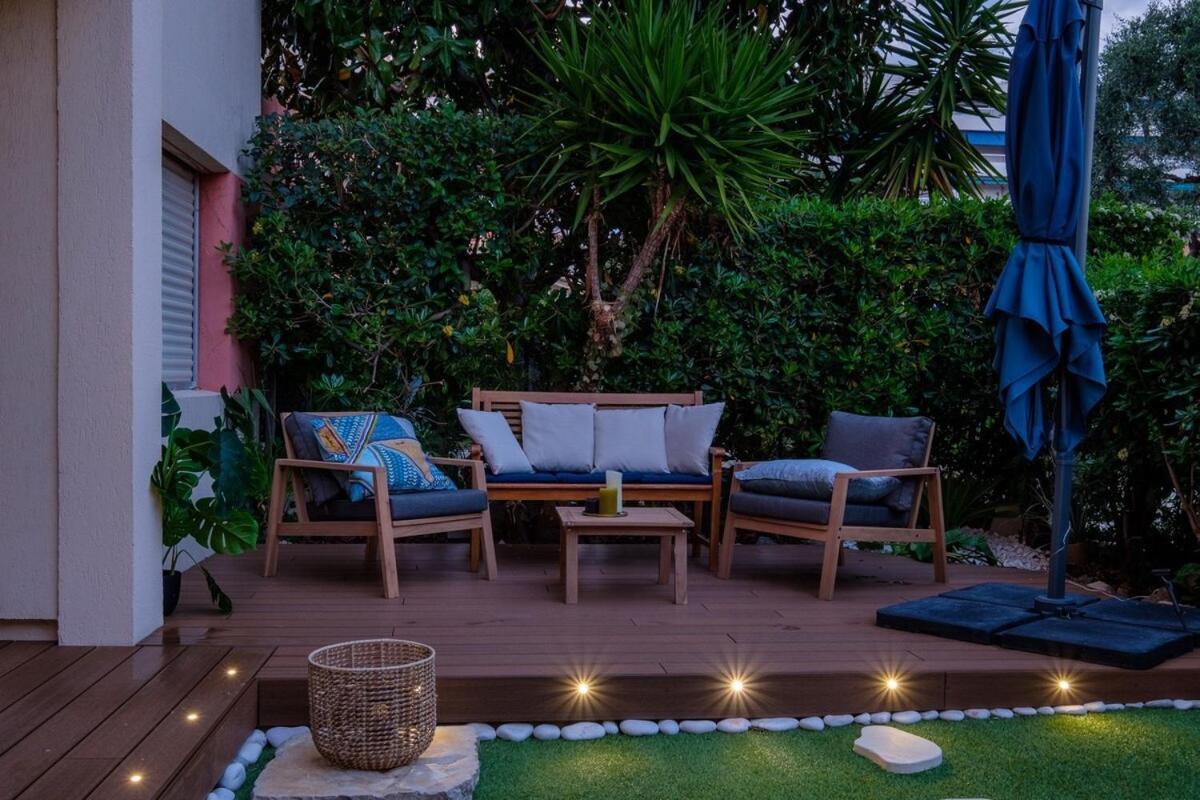 カーニュ・シュル・メールLe Riviera ~ Jardin ~ Parking ~ Climatisationアパートメント エクステリア 写真
