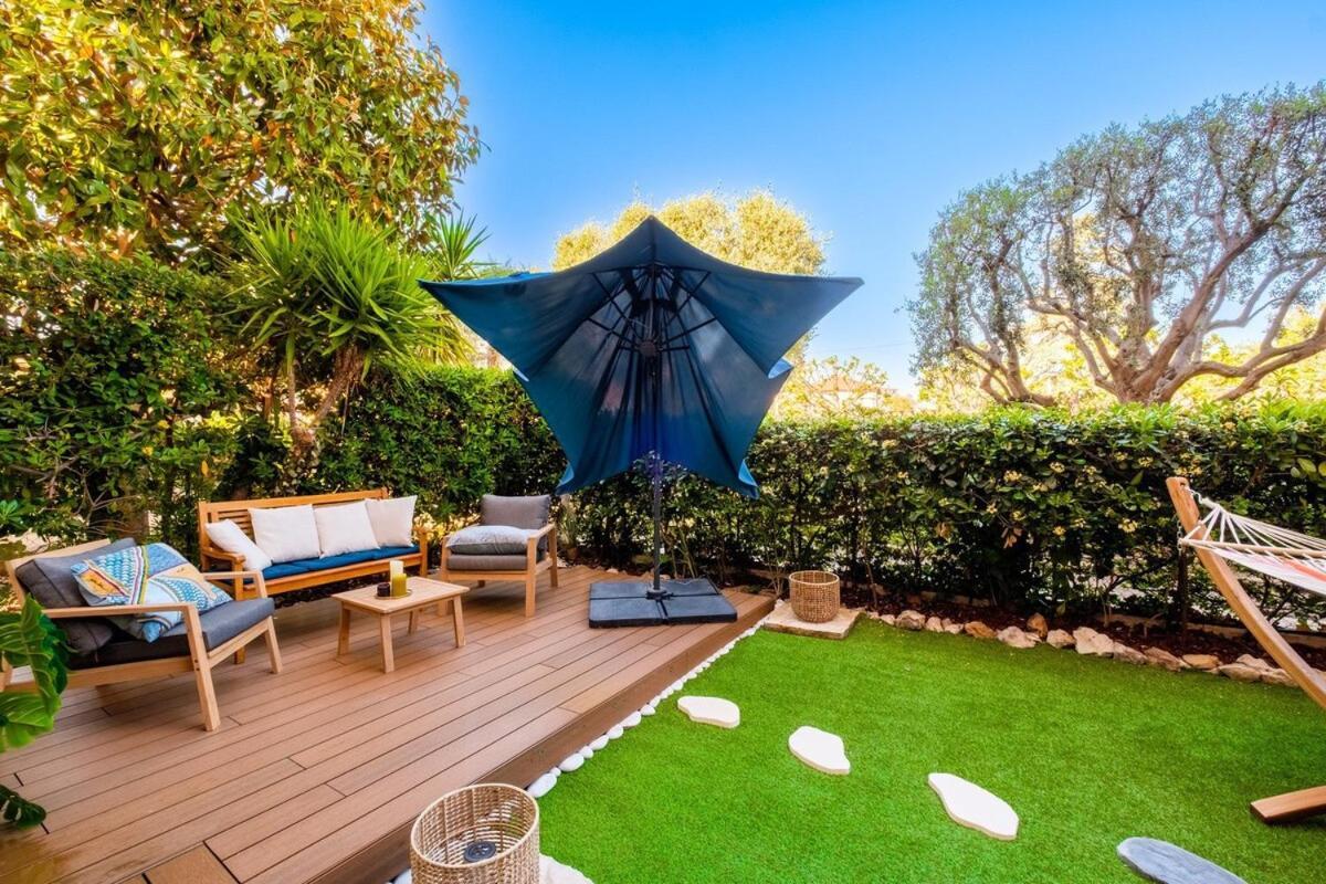 カーニュ・シュル・メールLe Riviera ~ Jardin ~ Parking ~ Climatisationアパートメント エクステリア 写真